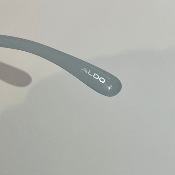 ALDO Light Blue Sunglasses - Picture 4 of 5